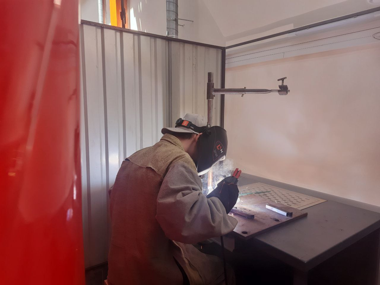 Навчання на електрогазозварника в м. Дніпро